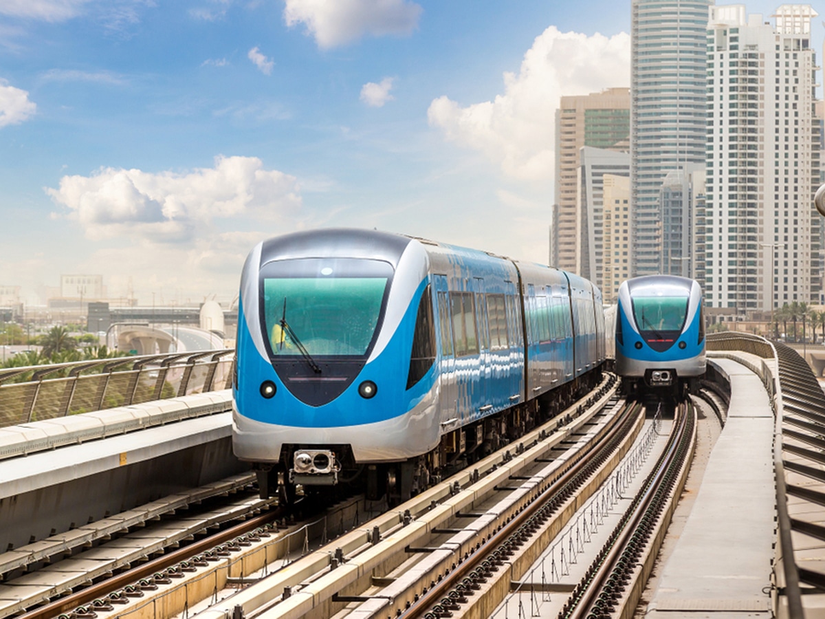 what are the dubai metro timings today